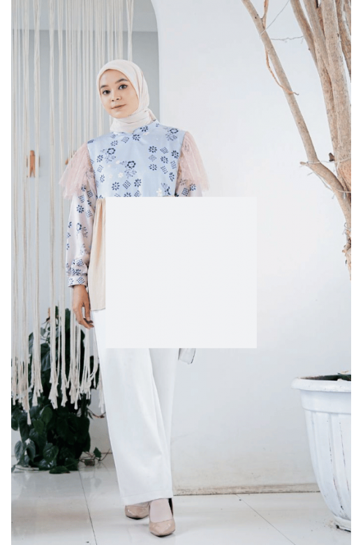 Lola Blouse Dusty Blue